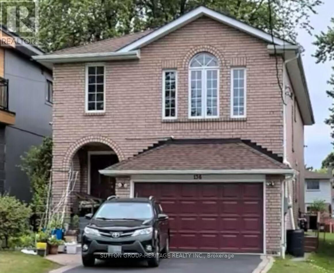 Property Photo:  136 Manse Road Bsmt  ON M1E 3V1 