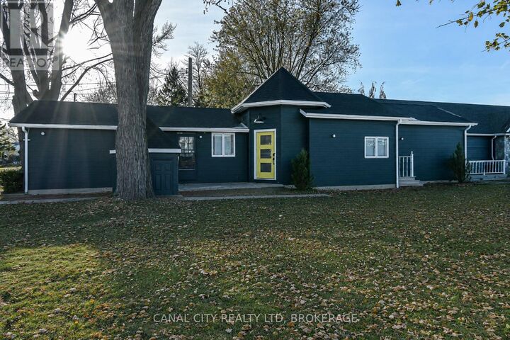 Property Photo:  6 Colton Avenue  ON L2N 5B1 