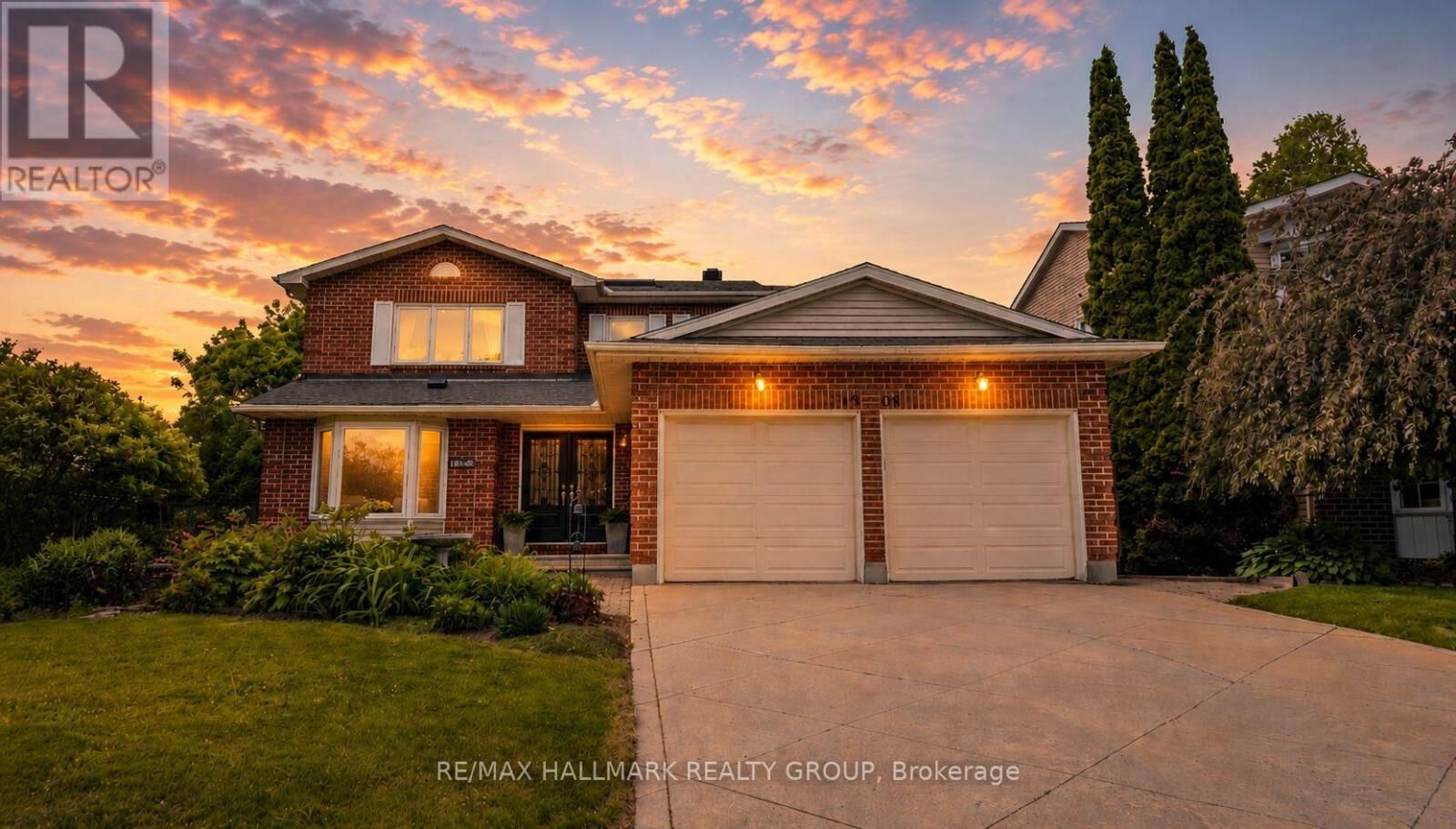 Property Photo:  1808 Robinwood Place  ON K1C 6L4 