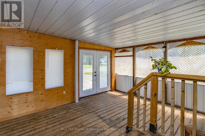 Property Photo:  10 Maple Lane  ON L4R 0B9 