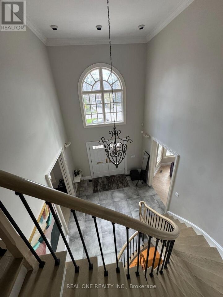 Property Photo:  48 Johnson Street  ON L3T 2N7 