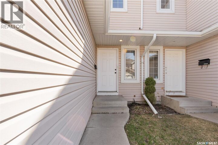 Property Photo:  14 103 Berini Drive  SK S7N 4L2 
