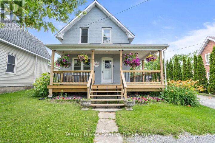 Property Photo:  58 Fourth Street  ON L4R 3S8 