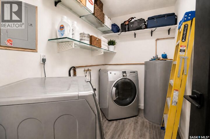 Property Photo:  224 425 115th Street E  SK S7N 2E5 