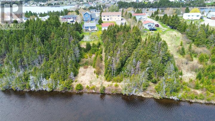 Photo de la propriété: 51-53 Creston Boulevard NL A0E 2M0