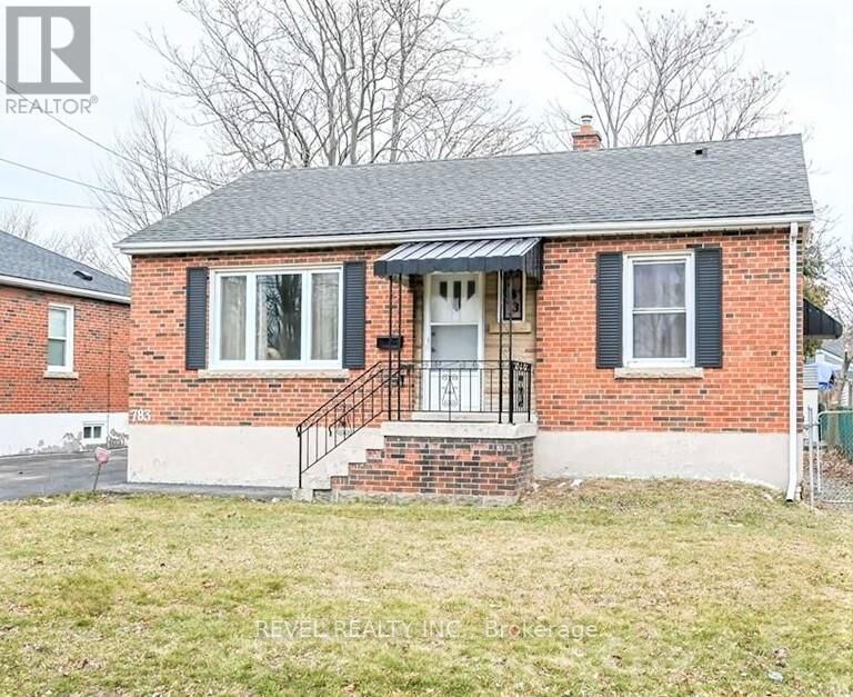 Property Photo:  783 Queensdale Avenue East Lower  ON L8V 1M7 