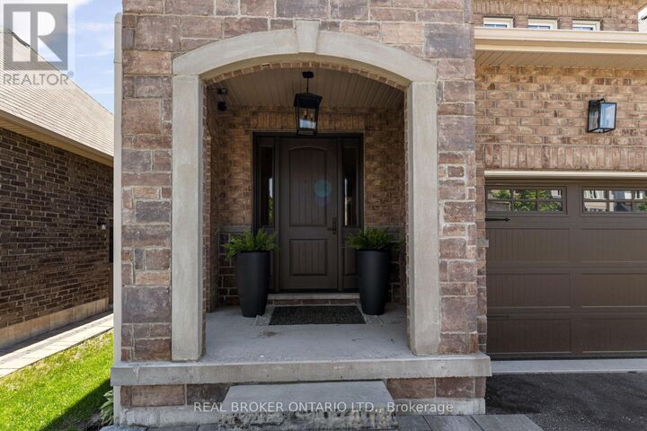 Property Photo:  3047 Stone Ridge Boulevard  ON L3V 8J5 