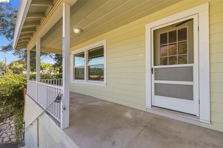 Property Photo:  163 N Shepherd  CA 95370 