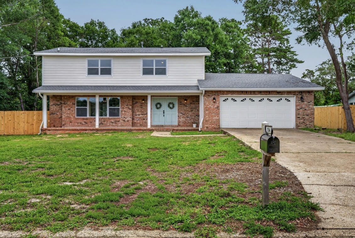 Property Photo:  154 Country Club Road  FL 32579 