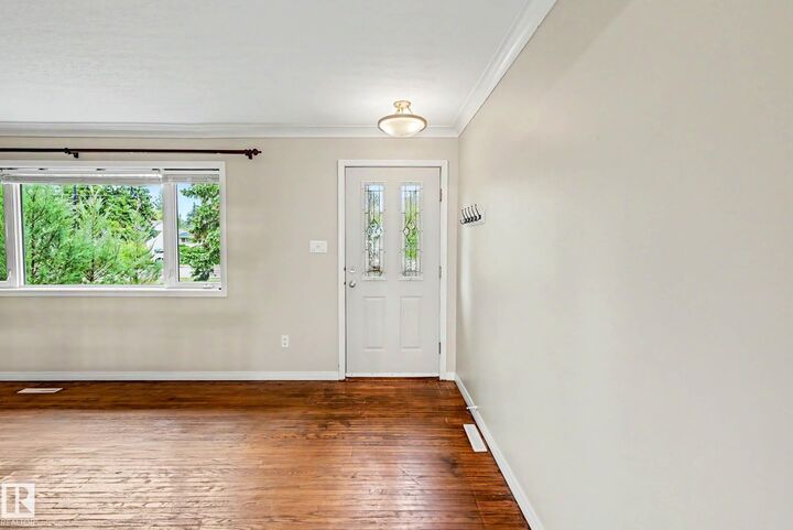 Property Photo:  11006 161 Street NW  AB T5P 3K2 