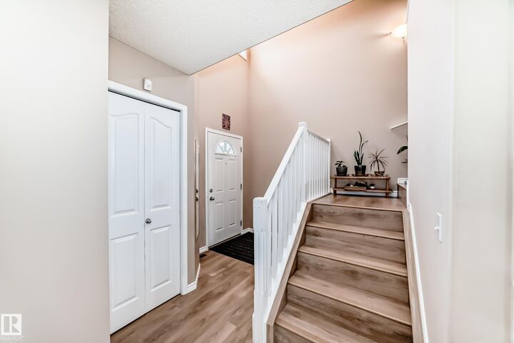 Property Photo:  3994 McMullen Green Green SW  AB T6W 1S8 