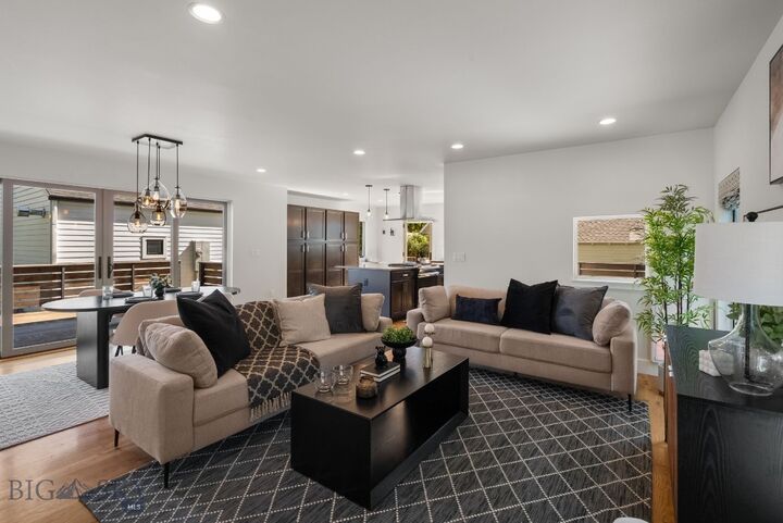 Property Photo: 817 W Story Street MT 59715