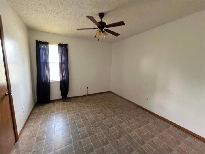Property Photo: 810 Rampart Street LA 71302