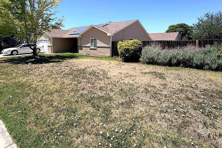Property Photo:  741 Stone Mountain Drive  CO 81521 