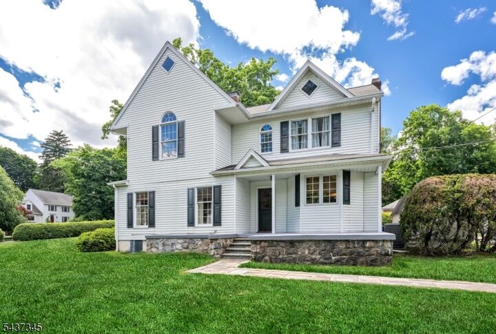Property Photo:  457 Russell Ave  NJ 07481 