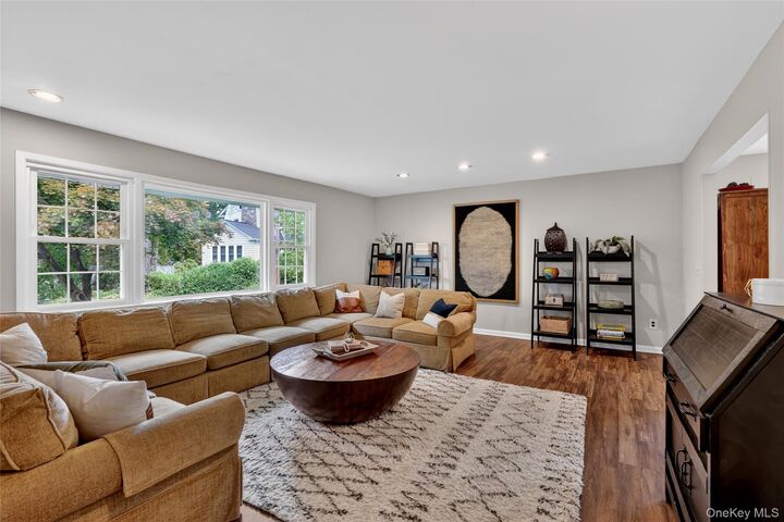 Property Photo: 14 Caterson Terrace NY 10530