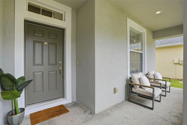Property Photo:  3203 Sunwatch Drive  FL 33544 