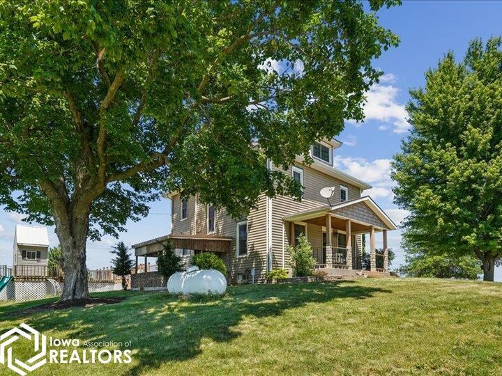 Property Photo:  15185 Iowa City Road  IA 52601 