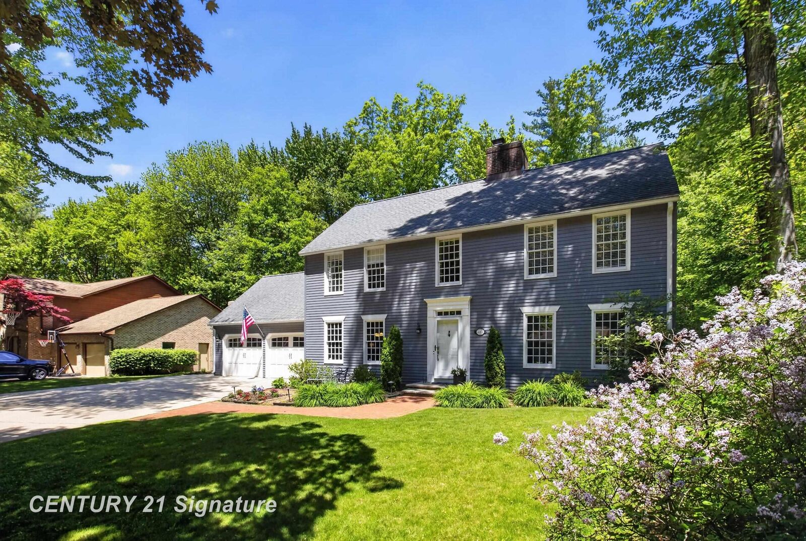 Property Photo:  4212 Partridge Lane  MI 48640 