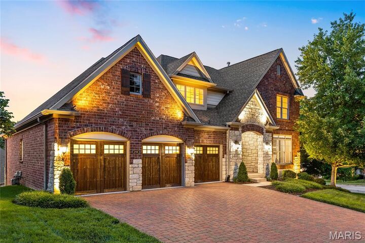 Property Photo: 259 Meadowbrook Country Club Estate MO 63011