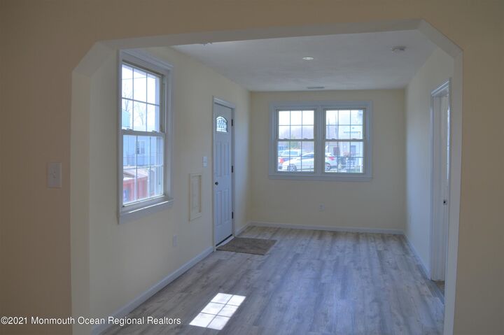 Property Photo:  186 S Park Avenue  NJ 07734 