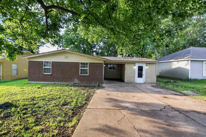 Property Photo:  564 Hemsley Ave  TN 38109 
