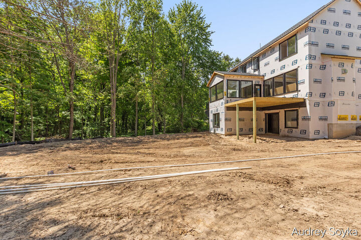 Property Photo:  8234 Cascade Road SE  MI 49301 