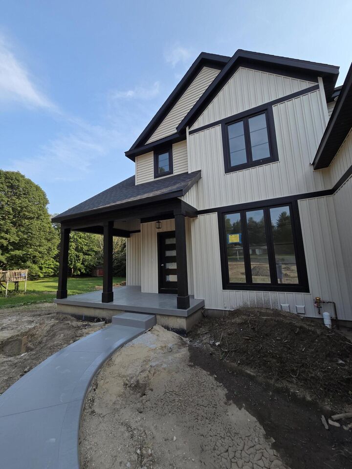 Property Photo:  8234 Cascade Road SE  MI 49301 