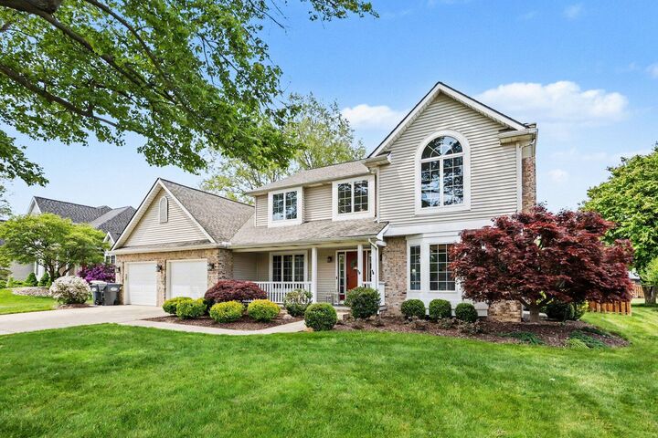 Property Photo: 1425 Old Farm Lane MI 49085