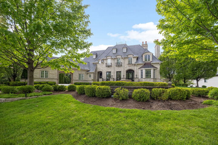 Property Photo:  50 Baybrook Lane  IL 60523 