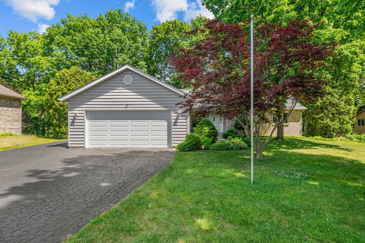 Property Photo:  511 Trading Post Trail  IL 61072 