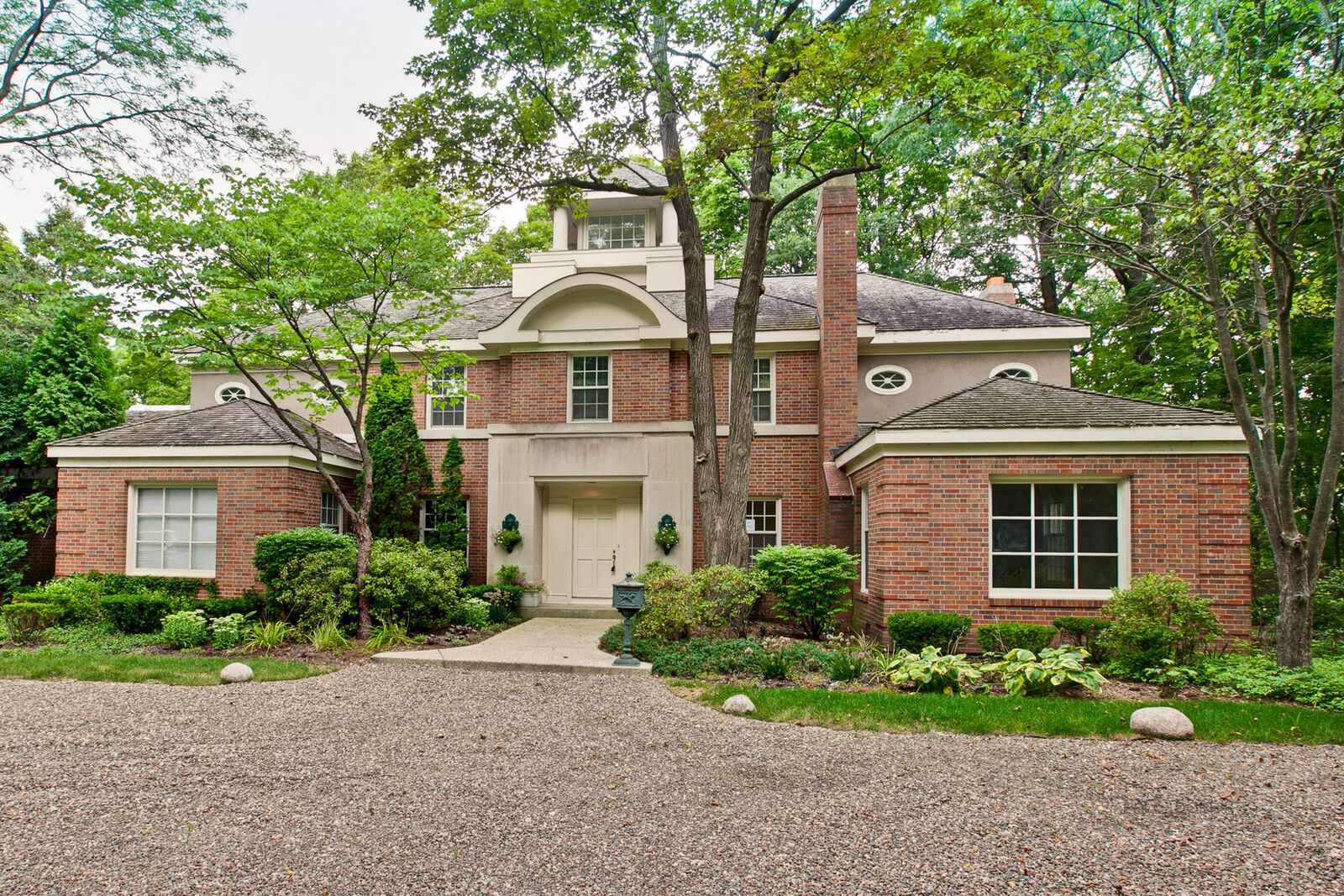 Property Photo:  427 N Sheridan Road  IL 60045 