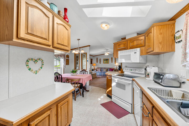 Property Photo:  100 Anna Robert Circle  ME 04090 