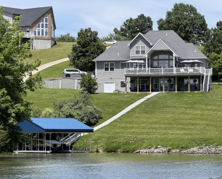 Property Photo:  135 Harbour Pointe Drive  KY 41097 