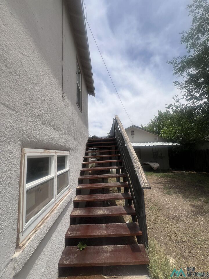 Property Photo:  309 N Lake Street  NM 88220 