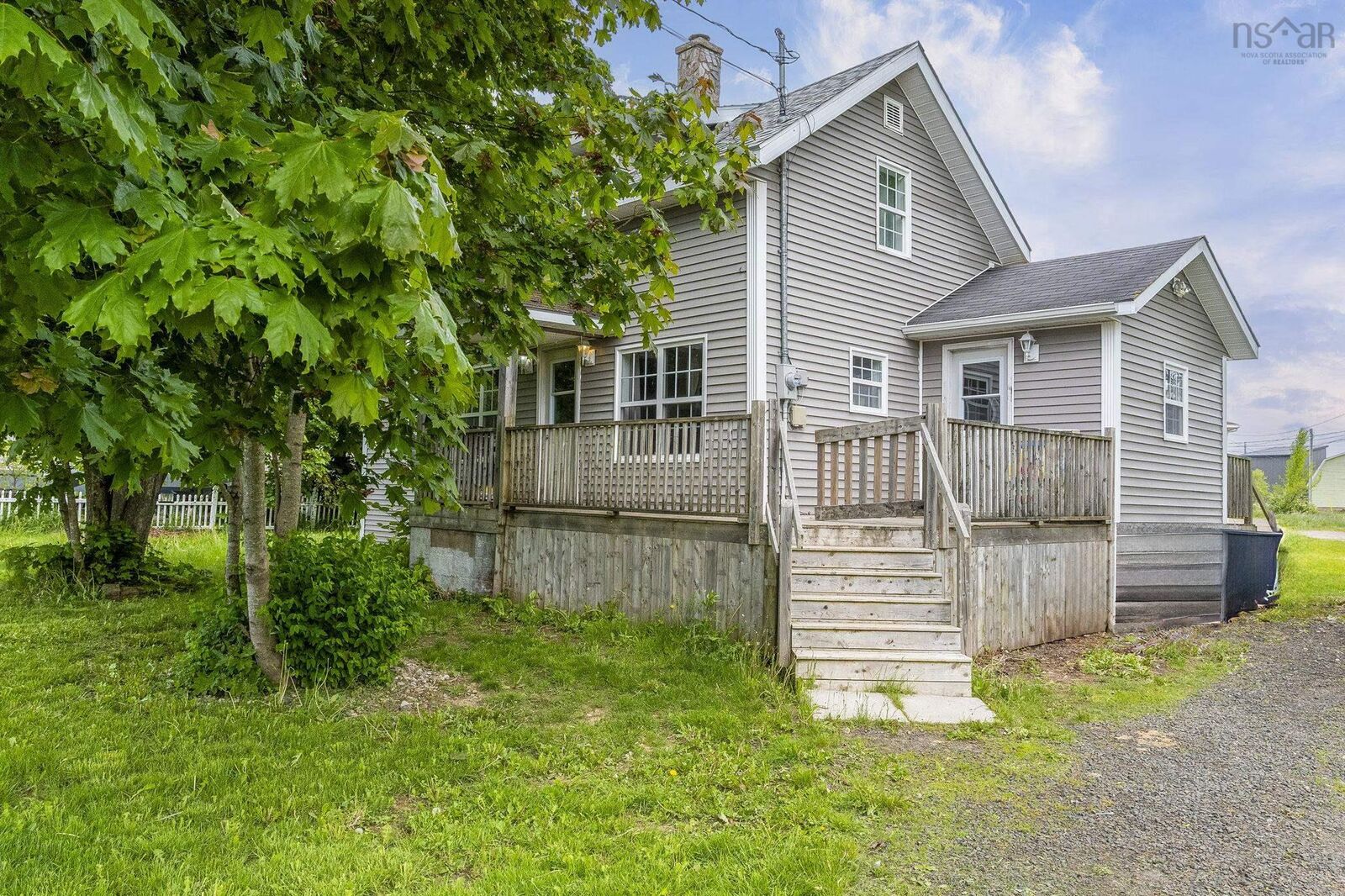 Property Photo:  623 Main Street  NS B0S 1M0 