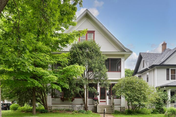 Property Photo: 1854 Laurel Avenue MN 55104