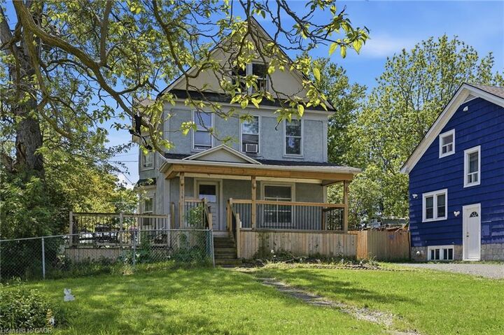 Property Photo:  176 Bertie Street  ON L2A 1Z1 
