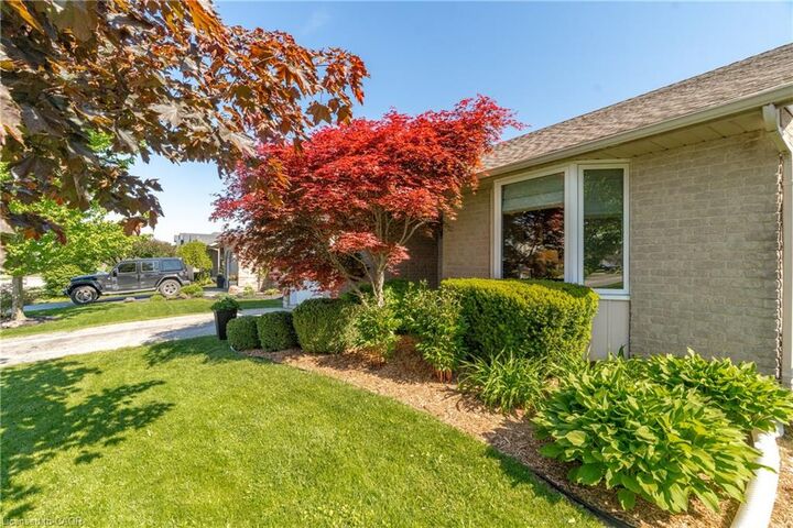 Property Photo:  767 Scott Street W  ON N4W 1J5 