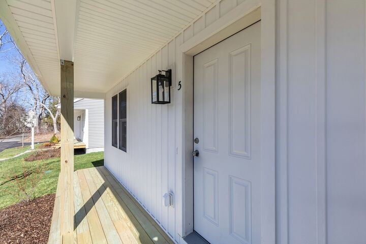Property Photo:  1234 State Rd 5  MA 02360 