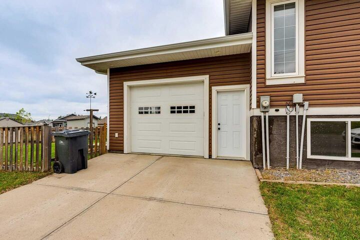 Property Photo:  3801 50 Avenue  AB T4J 1C5 