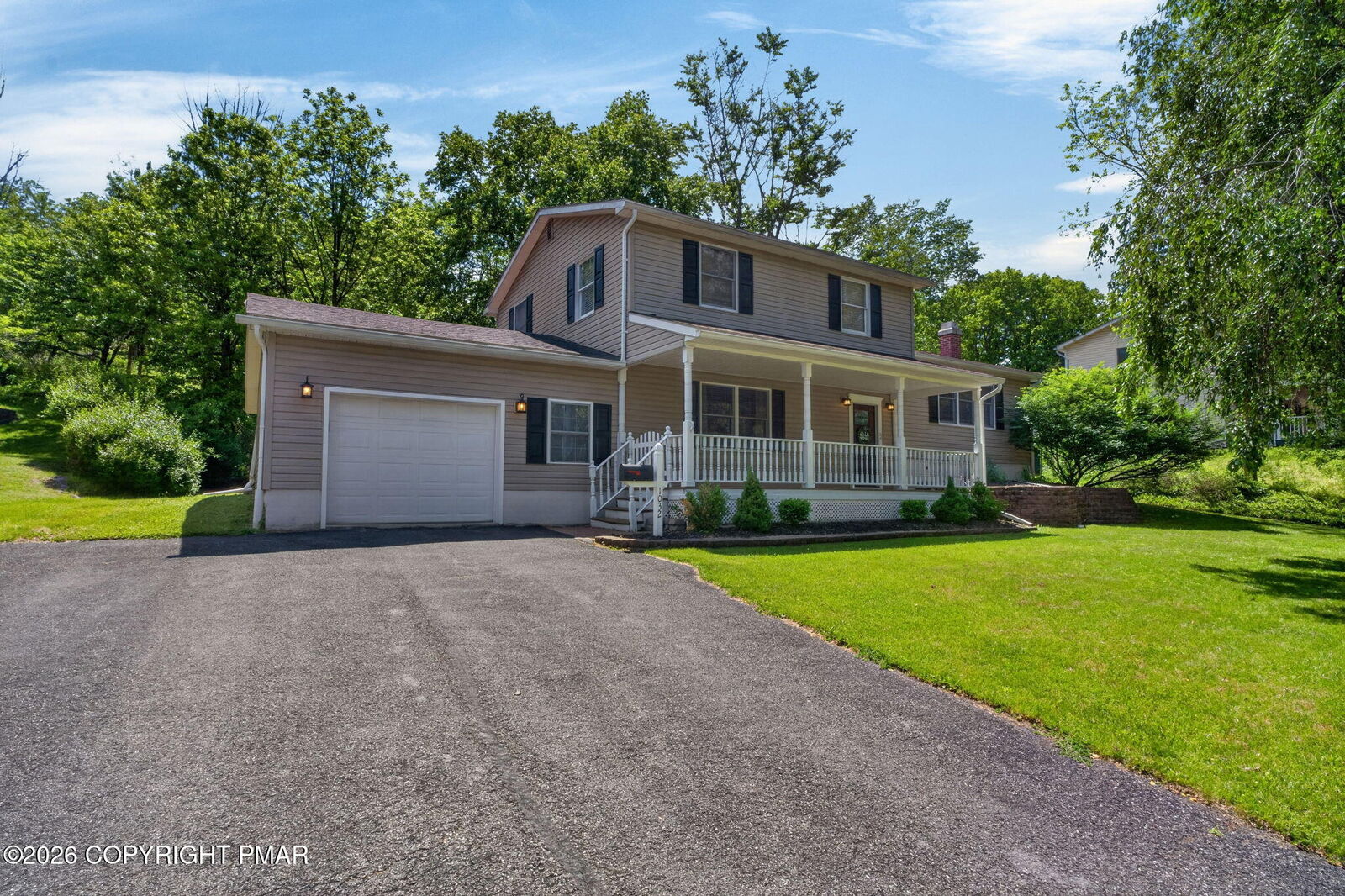 Property Photo: 1032 Forest Drive PA 18360