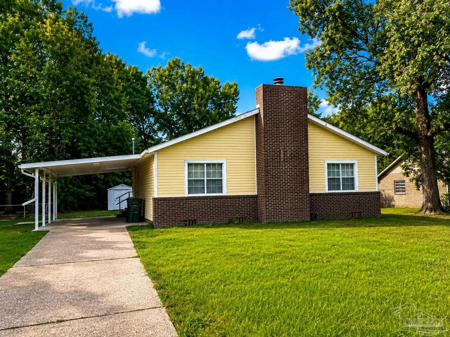 Property Photo:  3030 Muldoon Rd  FL 32526 
