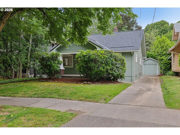 Property Photo: 2423 NE 11th Ave OR 97212