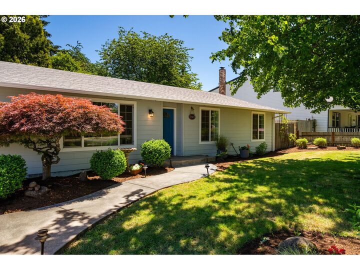 Property Photo:  1810 NE 155th Ave  OR 97230 