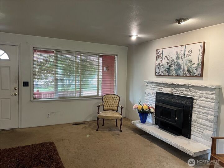 Property Photo:  30213  23rd Avenue S  WA 98003 