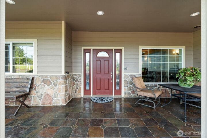 Property Photo:  107  Woodcrest Drive  WA 98532 