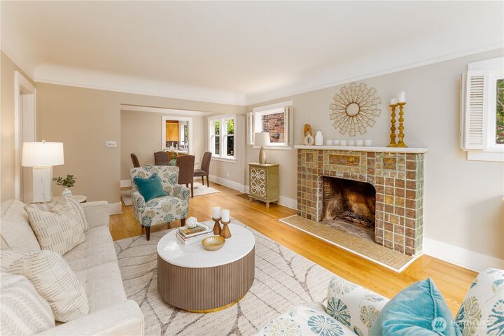 Property Photo:  6848  31st Avenue NE  WA 98115 