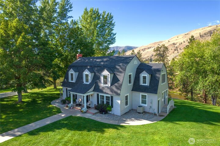 Property Photo: 3 A Ross Road WA 98856