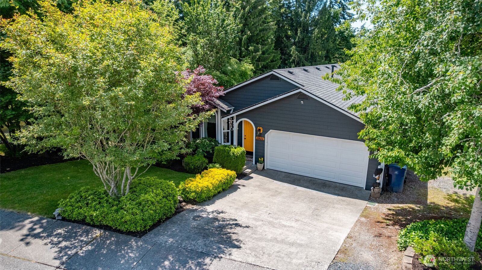 Property Photo: 10622 25th Place NE WA 98258